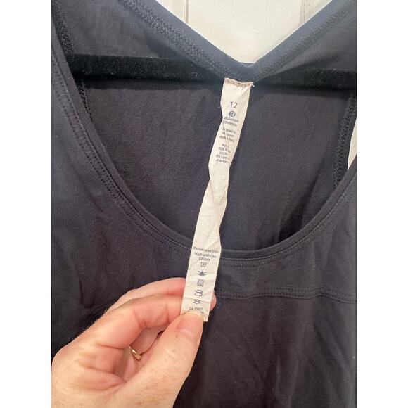 Lululemon Racerback Tank Size 12 - Picture 4 of 4